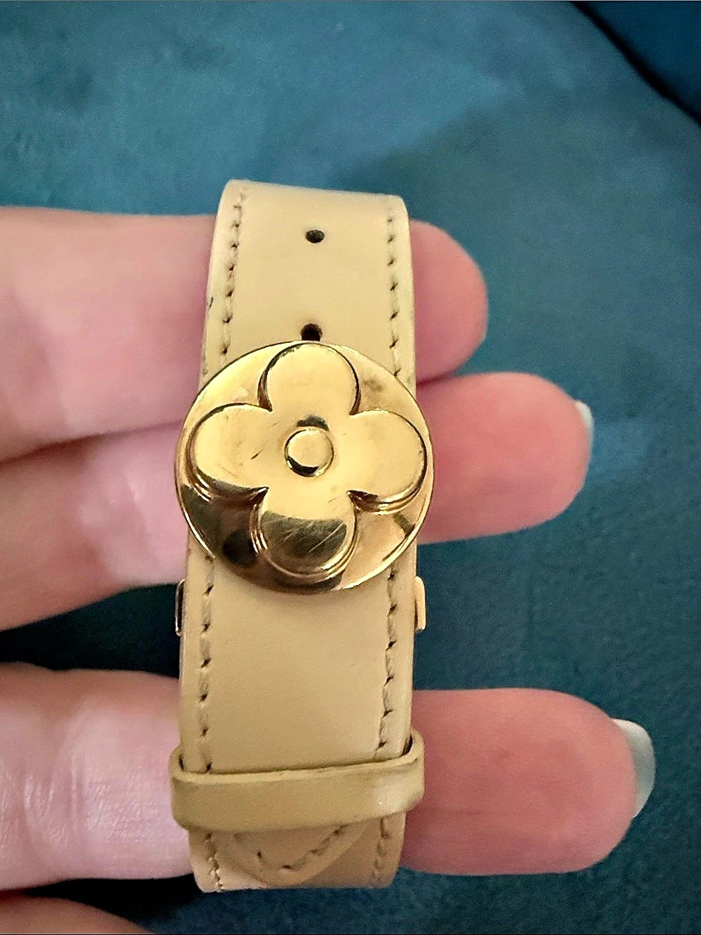 Louis Vuitton Vernis Fleur Double Wrap Bracelet Belt in Yellow